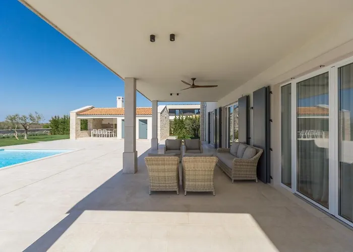 Borgonja By Seeadria Agency *